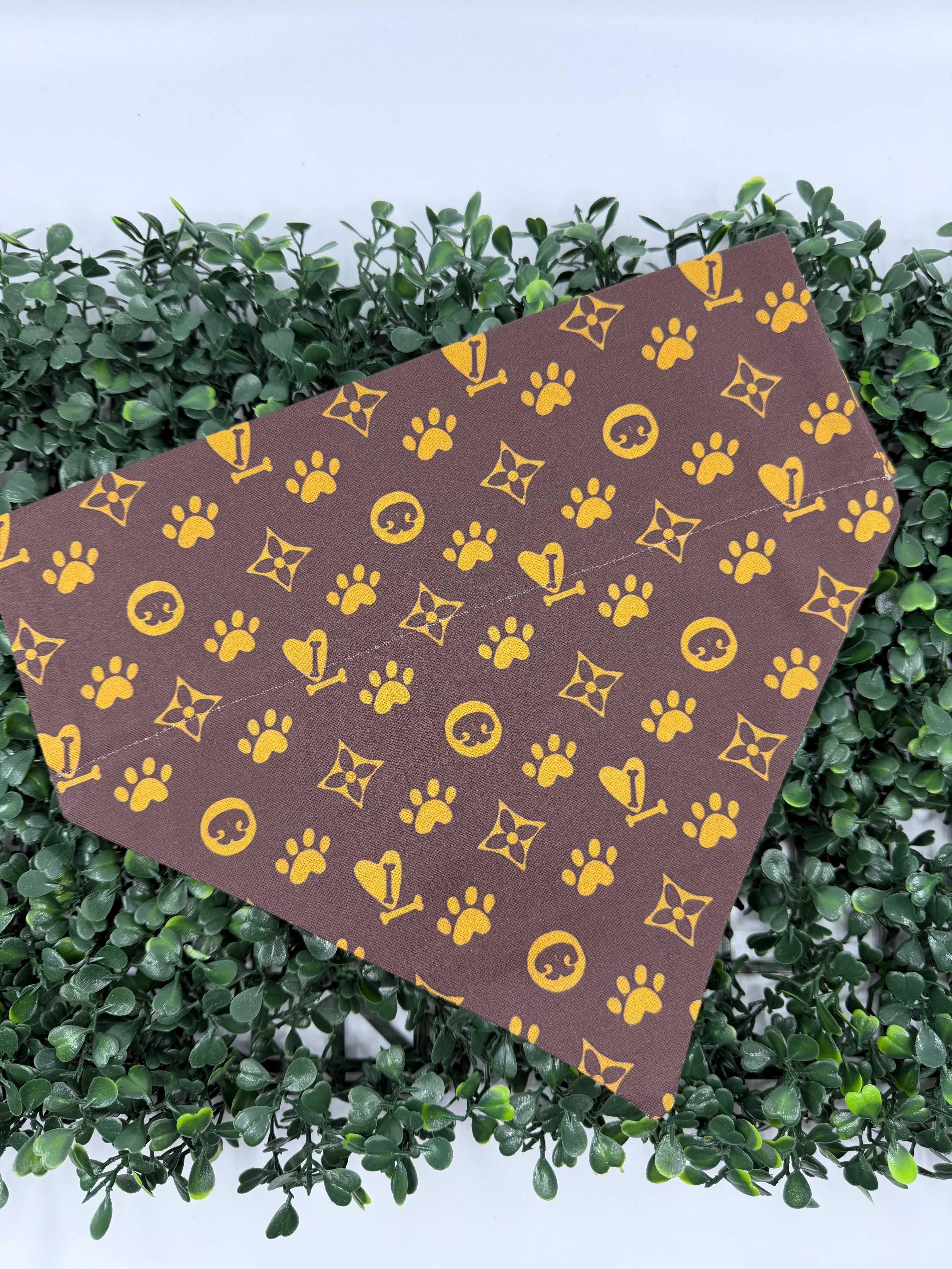 Classic Over-the-Collar Dog Bandana – Choose Your Size