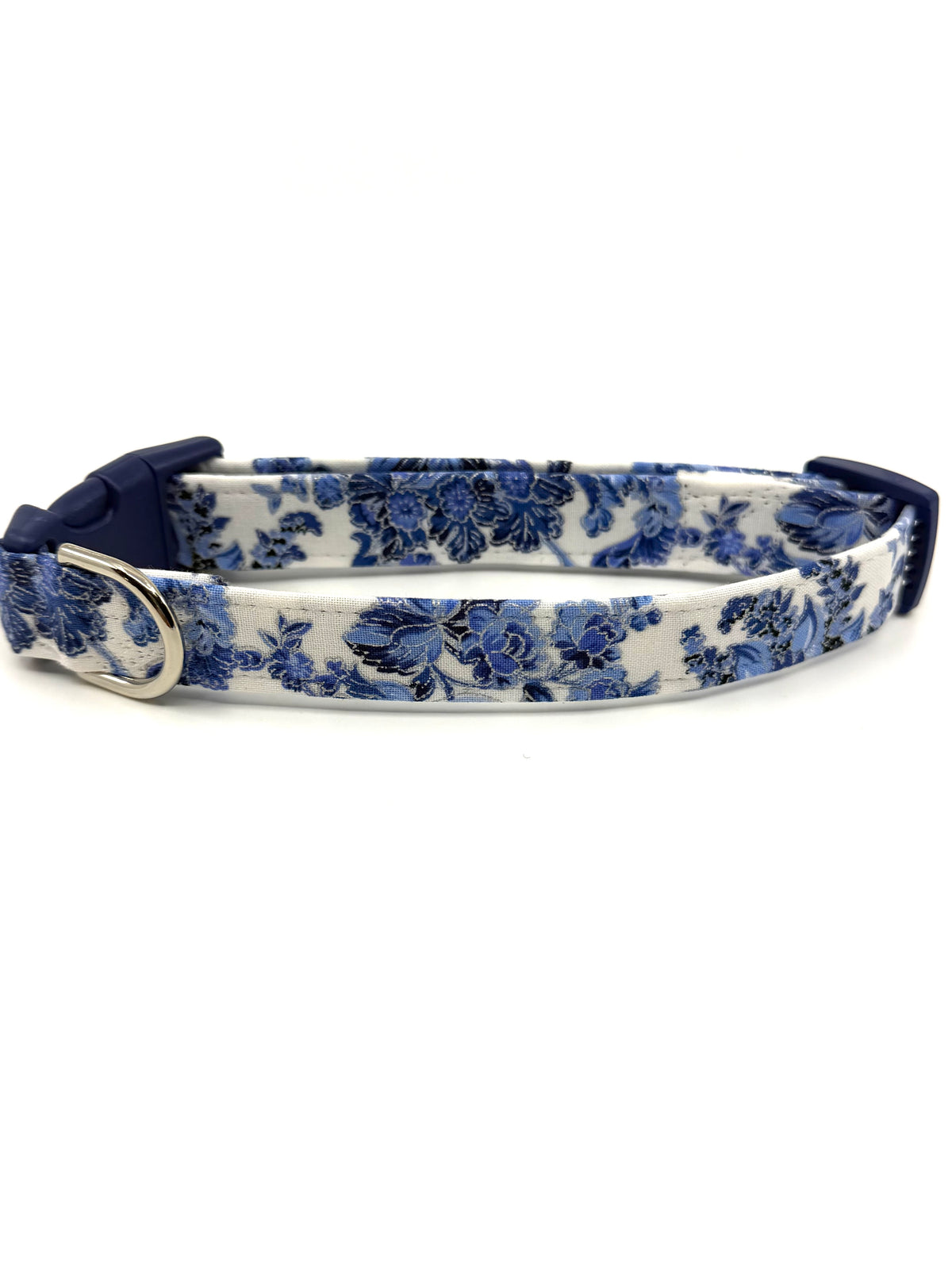 Blue Willow Floral Dog Collar