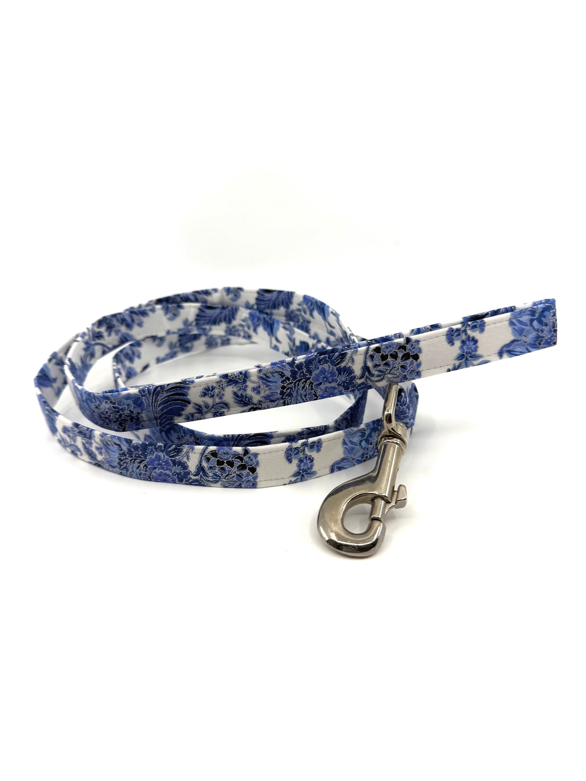 Blue Willow Floral Dog Collar
