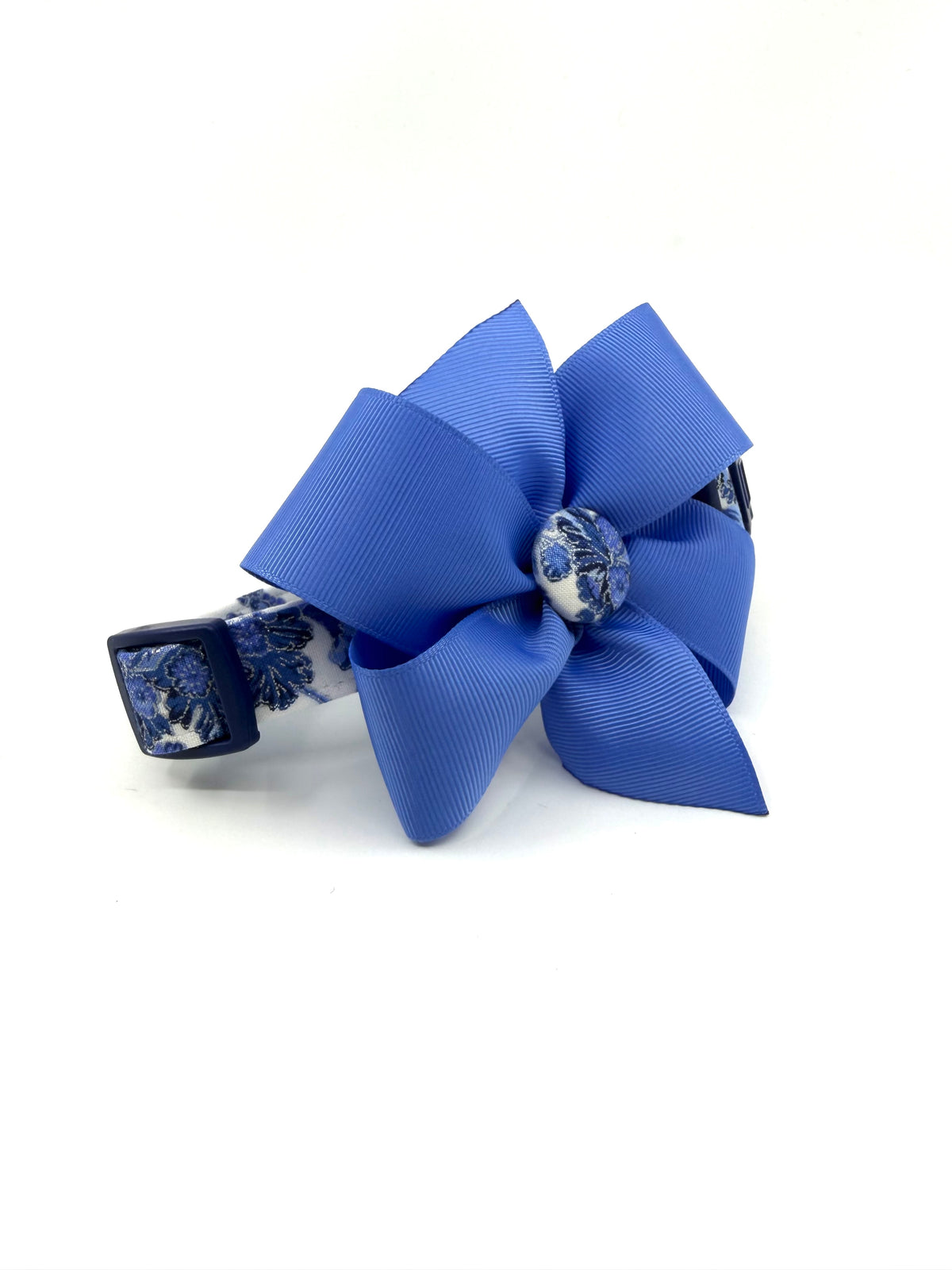 Blue Willow Floral Dog Collar