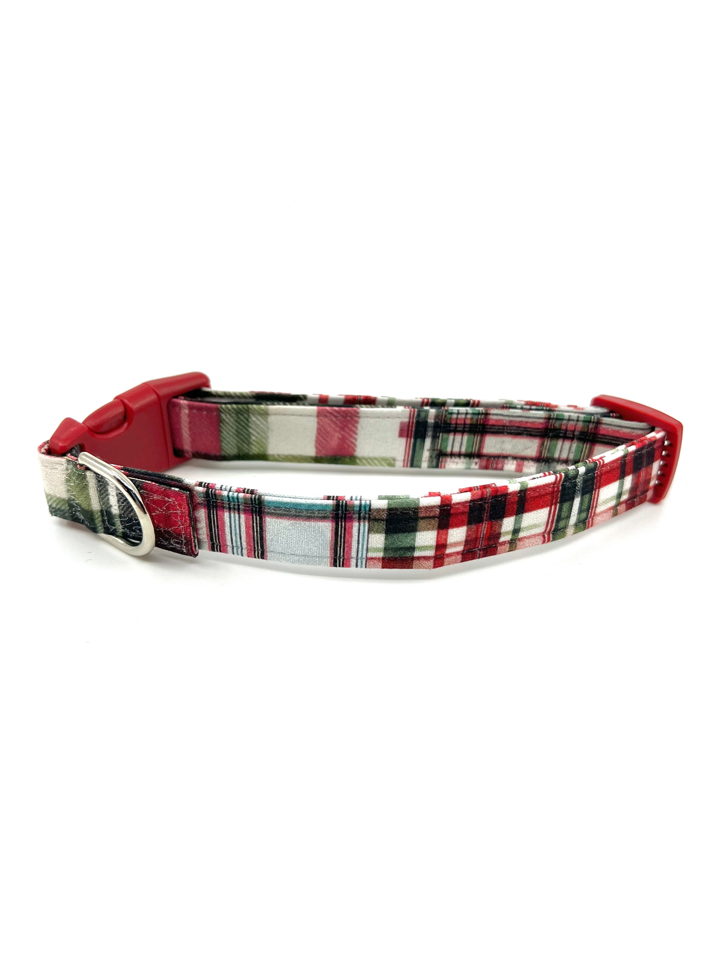 Christmas Morning Plaid Dog Collar