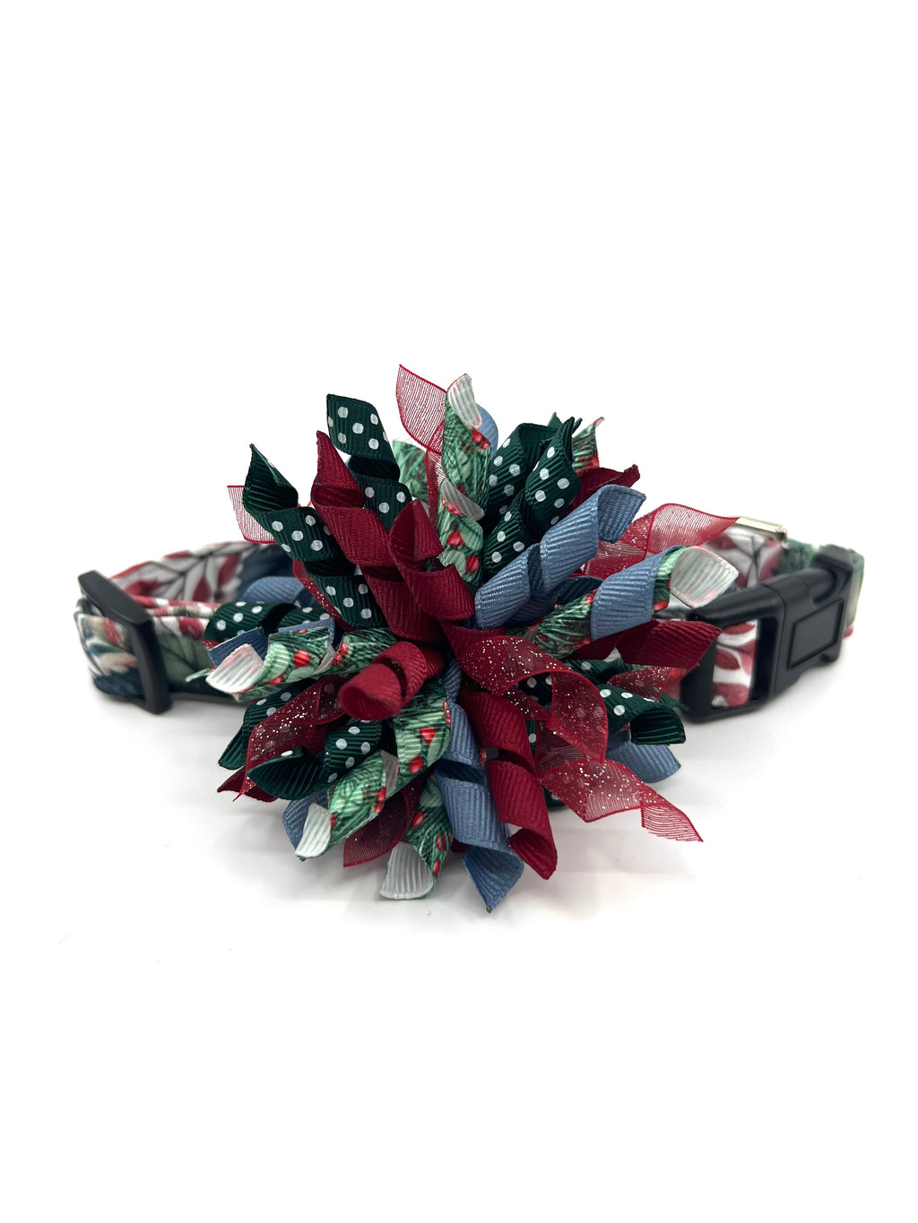 Winter Berry Botanical Dog Collar