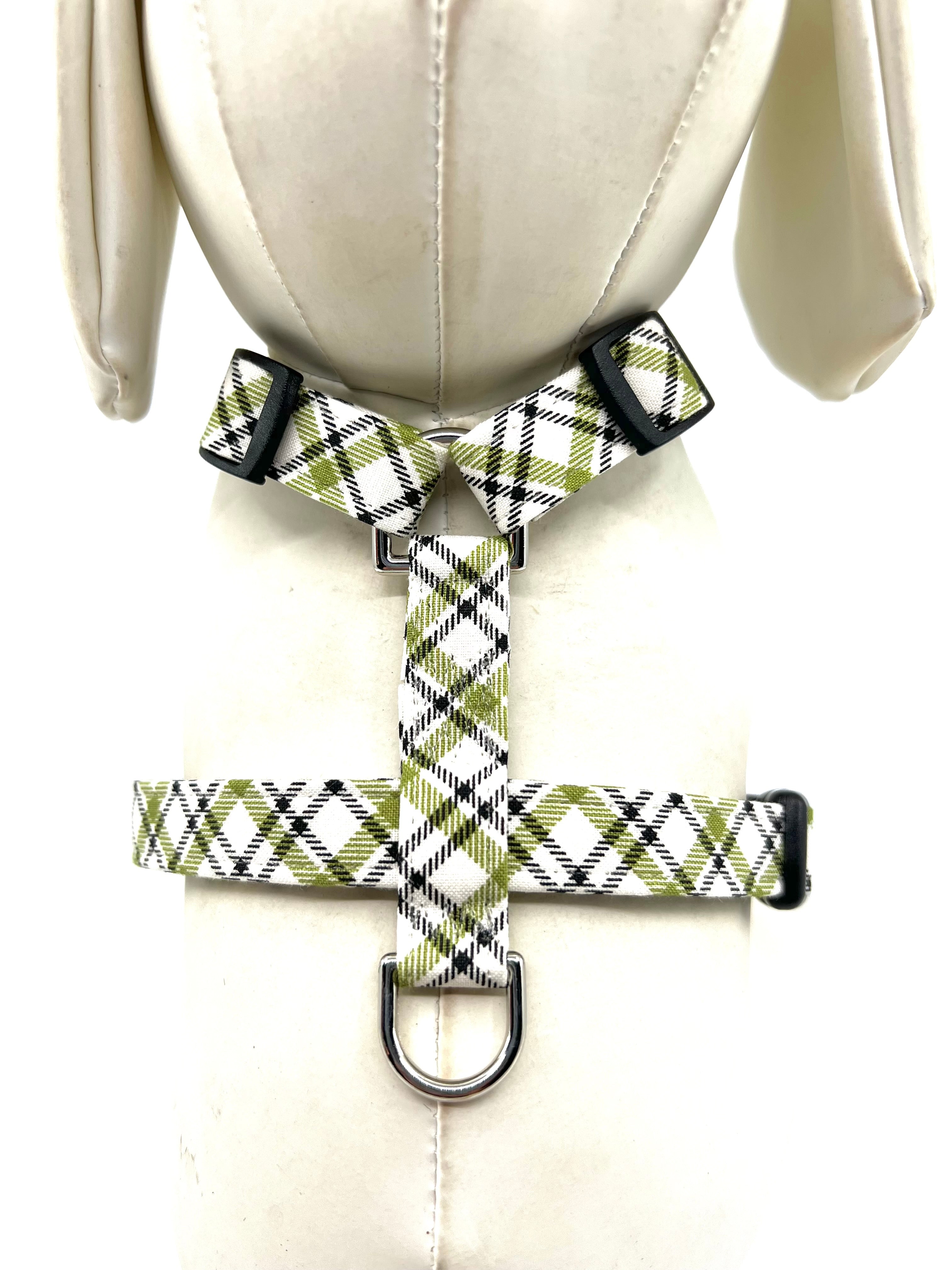 Evergreen Plaid Adjustable Dog Harness