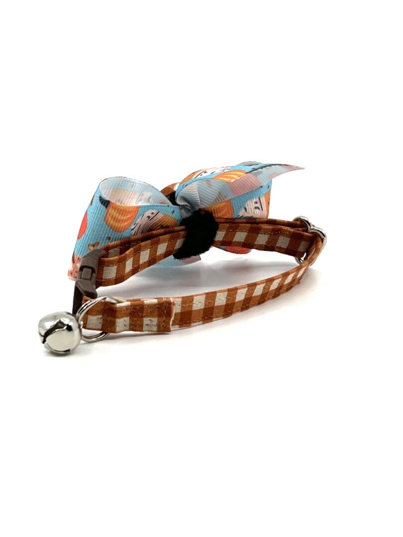 Cat Halloween Collar Pet Supplies : TAILGOO Fall Cat Collars Breakaway With Bell - Autumn Halloween Cat Collar