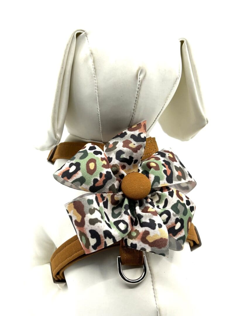 Butter Pecan And Leopard Bow Style Harness
